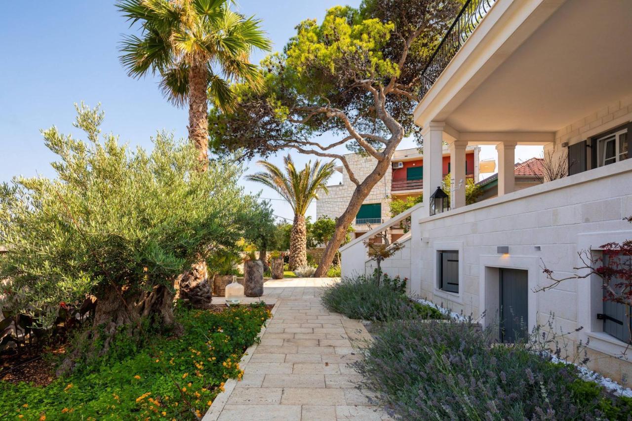 Villa L'Orizzonte Слатине Экстерьер фото